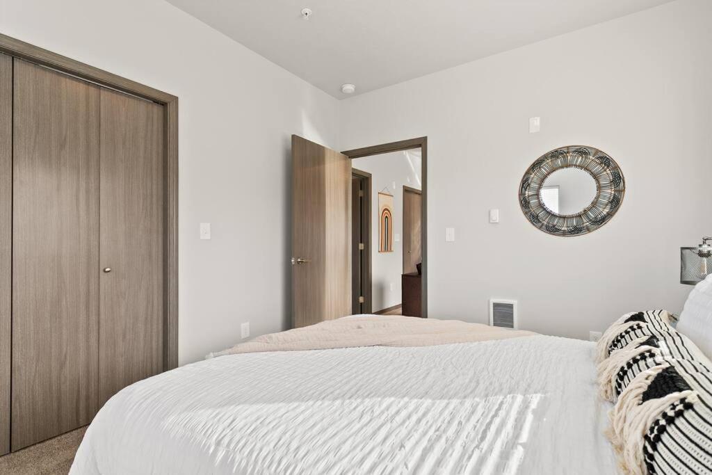 Brand New 2 Bed 2 Bath Near Perry District And Dt Apartment Spokane Bagian luar foto